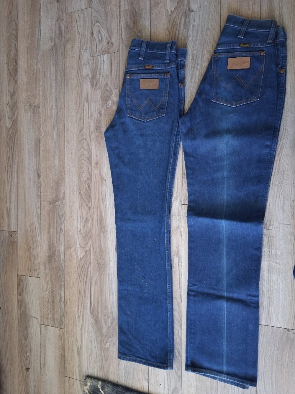 Wrangler 936PWD 28x32 Wrangler 13MWZ 28x32